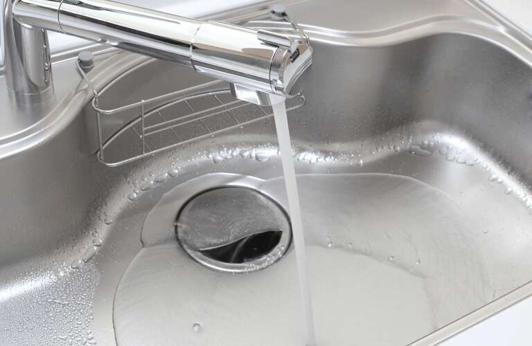 キッチンの蛇口や排水溝のつまりに対応 | 京都で水道修理なら素早い見積りを徹底した京都緊急水道設備